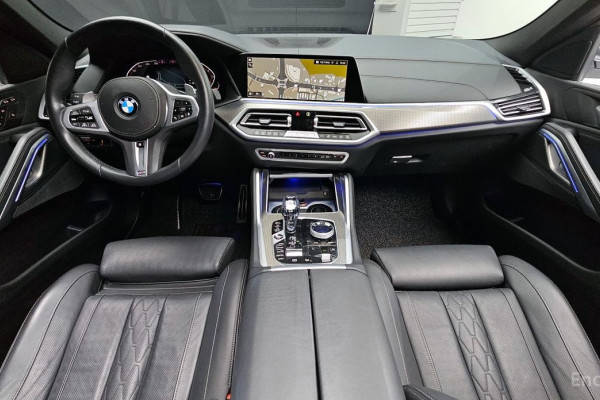 2022 BMW X6 с пробегом 92 393 км