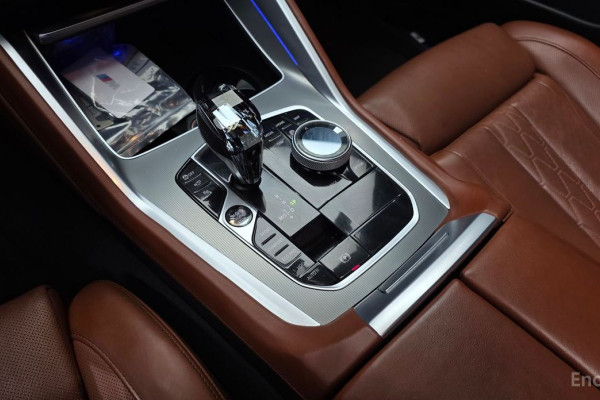 2022 BMW X6 с пробегом 68 057 км