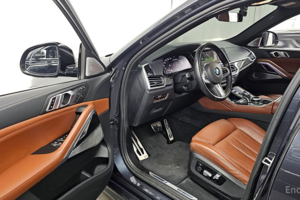 2022 BMW X6 с пробегом 61 775 км
