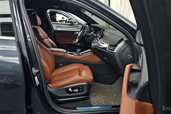 2022 BMW X6 с пробегом 61 775 км
