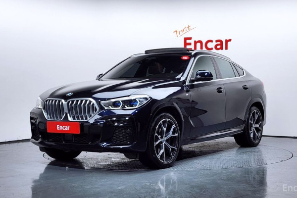 2022 BMW X6 с пробегом 72 903 км