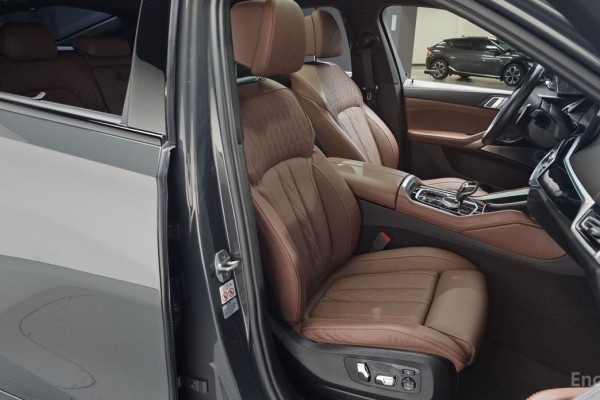 2022 BMW X6 с пробегом 32 062 км