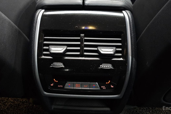 2022 BMW X6 с пробегом 92 393 км