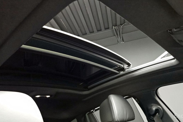 2022 BMW X6 с пробегом 92 393 км