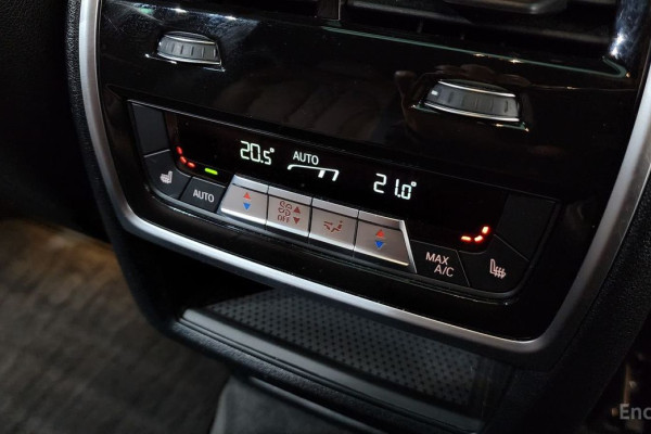 2022 BMW X6 с пробегом 72 903 км