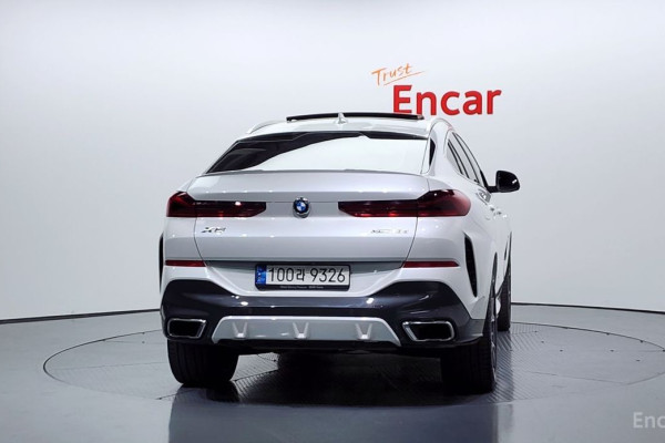 2022 BMW X6 с пробегом 144 376 км