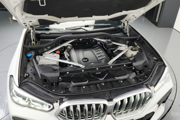 2022 BMW X6 с пробегом 144 376 км