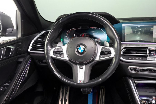 2022 BMW X6 с пробегом 60 752 км