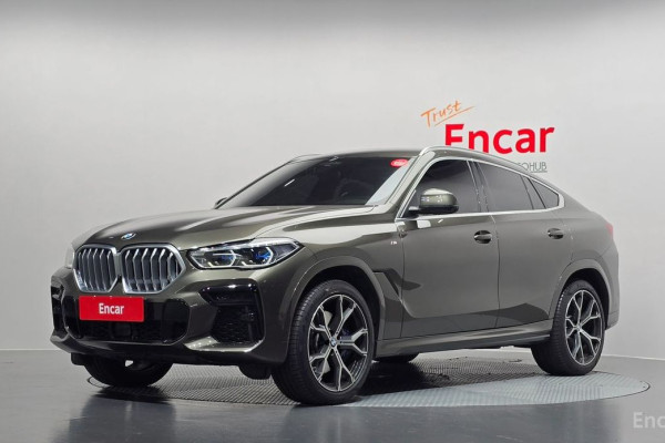 2022 BMW X6 с пробегом 28 124 км