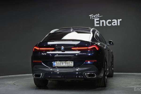 2022 BMW X6 с пробегом 47 496 км