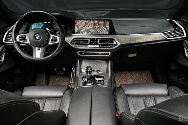2022 BMW X6 с пробегом 47 496 км