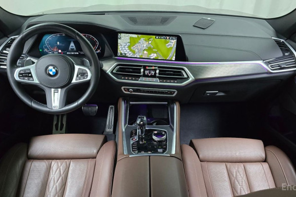 2022 BMW X6 с пробегом 28 124 км