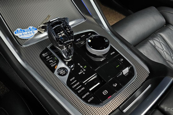 2022 BMW X6 с пробегом 47 496 км