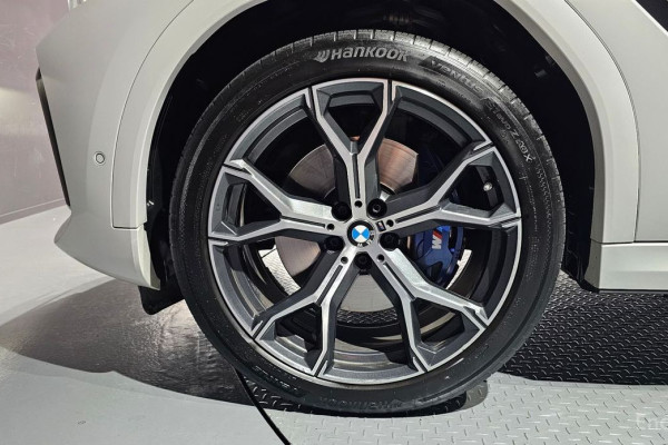 2022 BMW X6 с пробегом 77 128 км