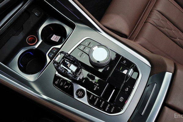 2022 BMW X6 с пробегом 24 839 км