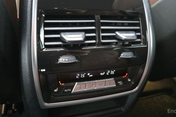 2022 BMW X6 с пробегом 66 425 км