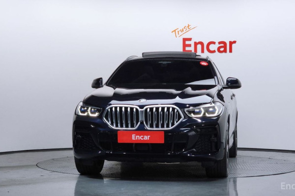 2022 BMW X6 с пробегом 48 048 км