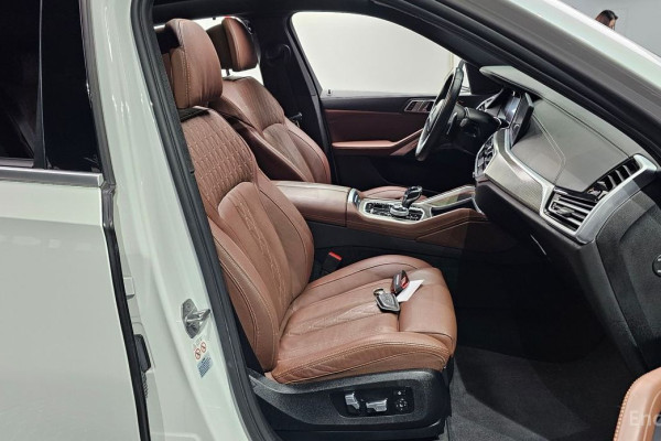 2022 BMW X6 с пробегом 77 128 км