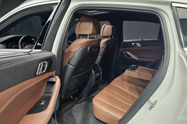 2022 BMW X6 с пробегом 77 128 км