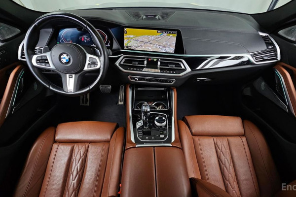 2022 BMW X6 с пробегом 71 189 км