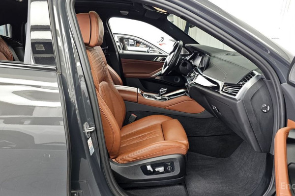 2022 BMW X6 с пробегом 71 189 км