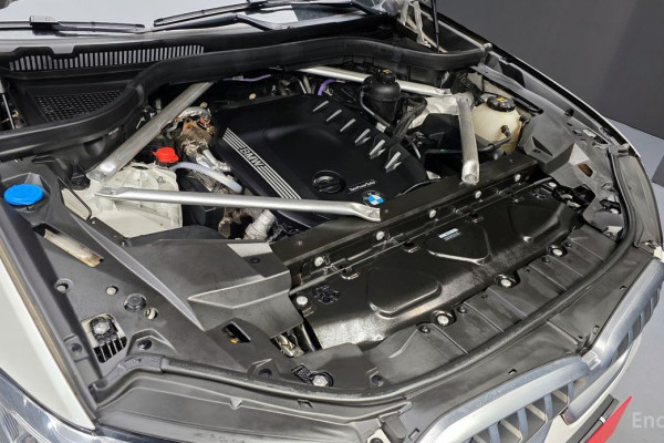 2022 BMW X6 с пробегом 65 117 км