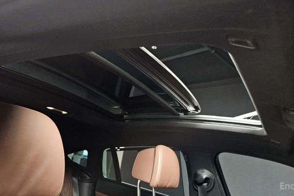 2022 BMW X6 с пробегом 24 839 км