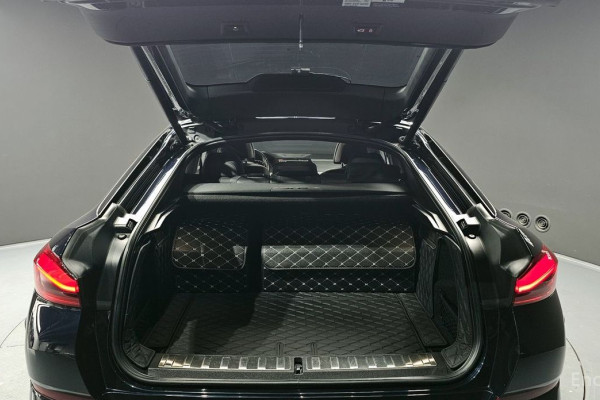 2022 BMW X6 с пробегом 47 496 км