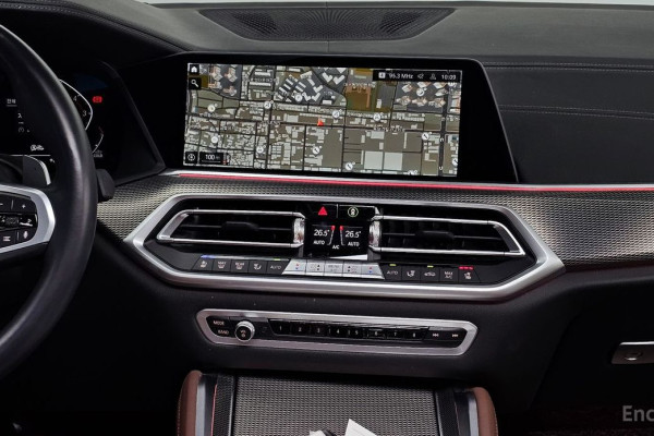 2022 BMW X6 с пробегом 21 657 км