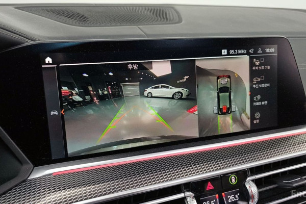 2022 BMW X6 с пробегом 21 657 км