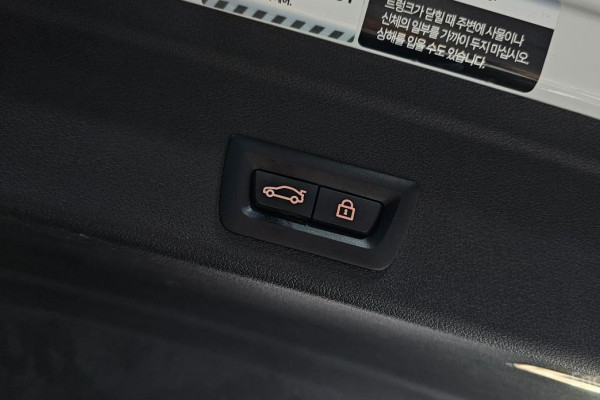 2022 BMW X6 с пробегом 77 128 км