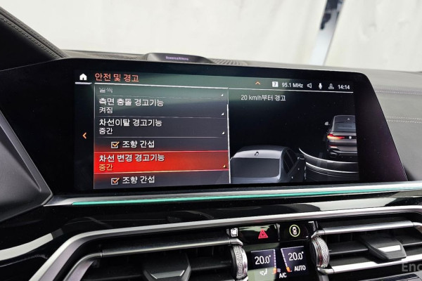 2022 BMW X6 с пробегом 71 189 км