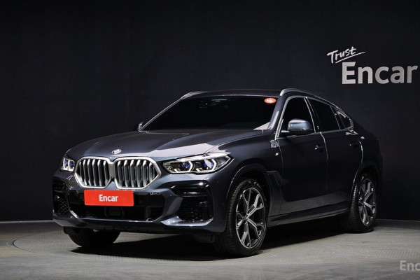 2022 BMW X6 с пробегом 33 859 км