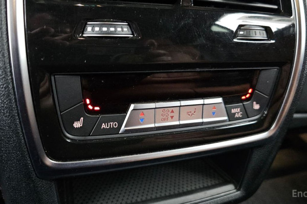 2022 BMW X6 с пробегом 71 189 км