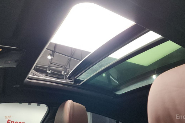 2022 BMW X6 с пробегом 48 048 км