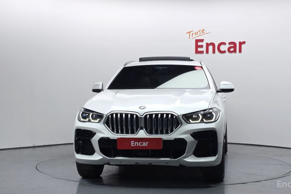 2022 BMW X6 с пробегом 51 993 км