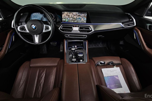 2022 BMW X6 с пробегом 42 060 км