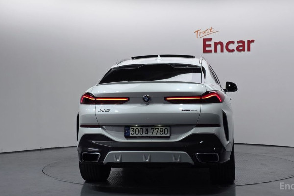 2022 BMW X6 с пробегом 51 993 км