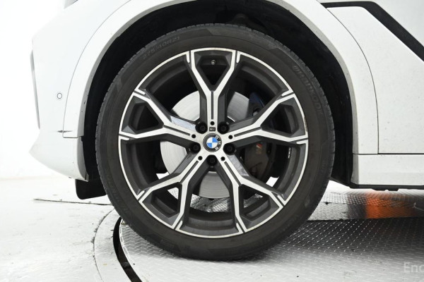 2022 BMW X6 с пробегом 79 300 км