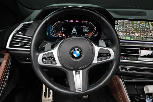 2022 BMW X6 с пробегом 33 463 км