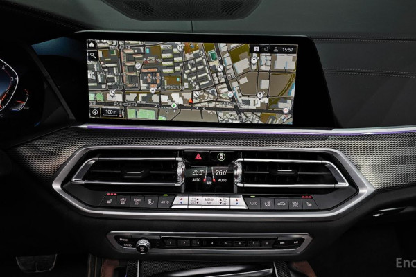 2022 BMW X6 с пробегом 33 463 км