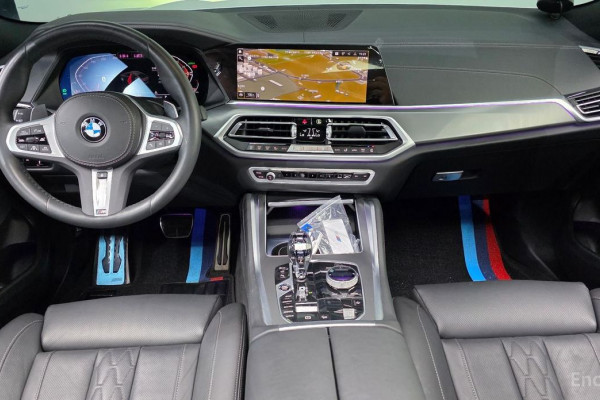 2022 BMW X6 с пробегом 24 443 км