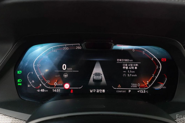 2022 BMW X6 с пробегом 51 993 км