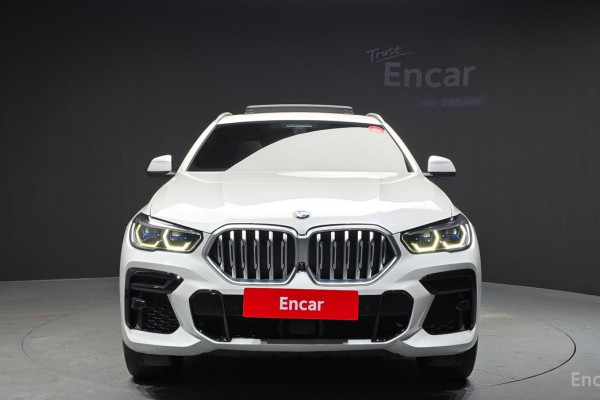 2022 BMW X6 с пробегом 72 999 км