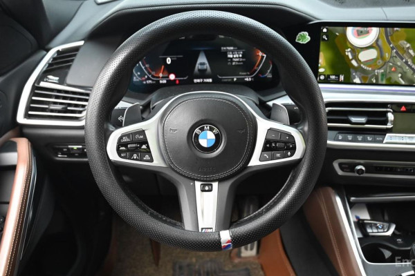 2022 BMW X6 с пробегом 79 300 км