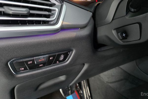 2022 BMW X6 с пробегом 24 443 км