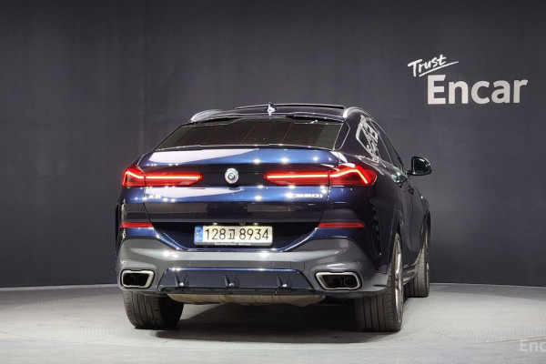 2022 BMW X6 с пробегом 91 969 км