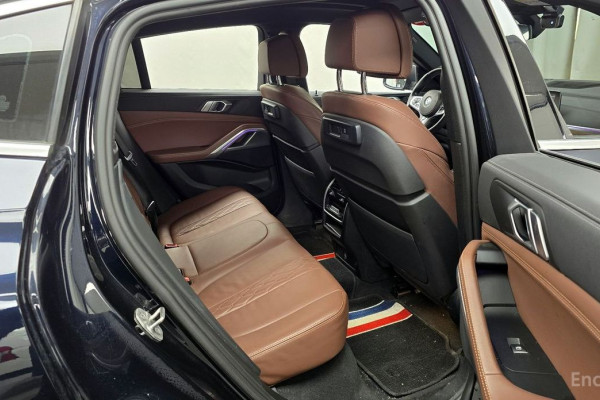 2022 BMW X6 с пробегом 76 463 км