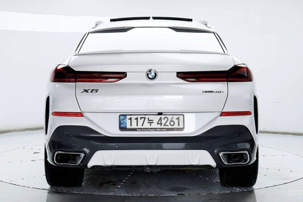 2022 BMW X6 с пробегом 75 055 км