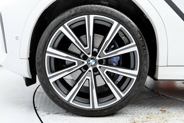 2022 BMW X6 с пробегом 75 055 км